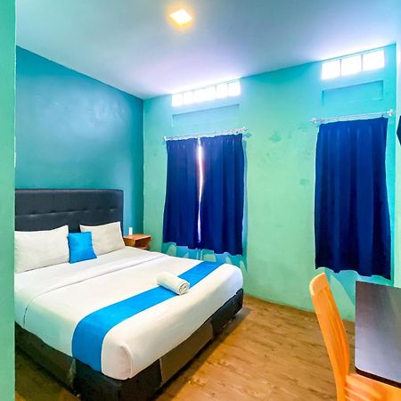 Hotel Reddoorz At Sentosa Jaya Helvetia Medan Zewnętrze zdjęcie
