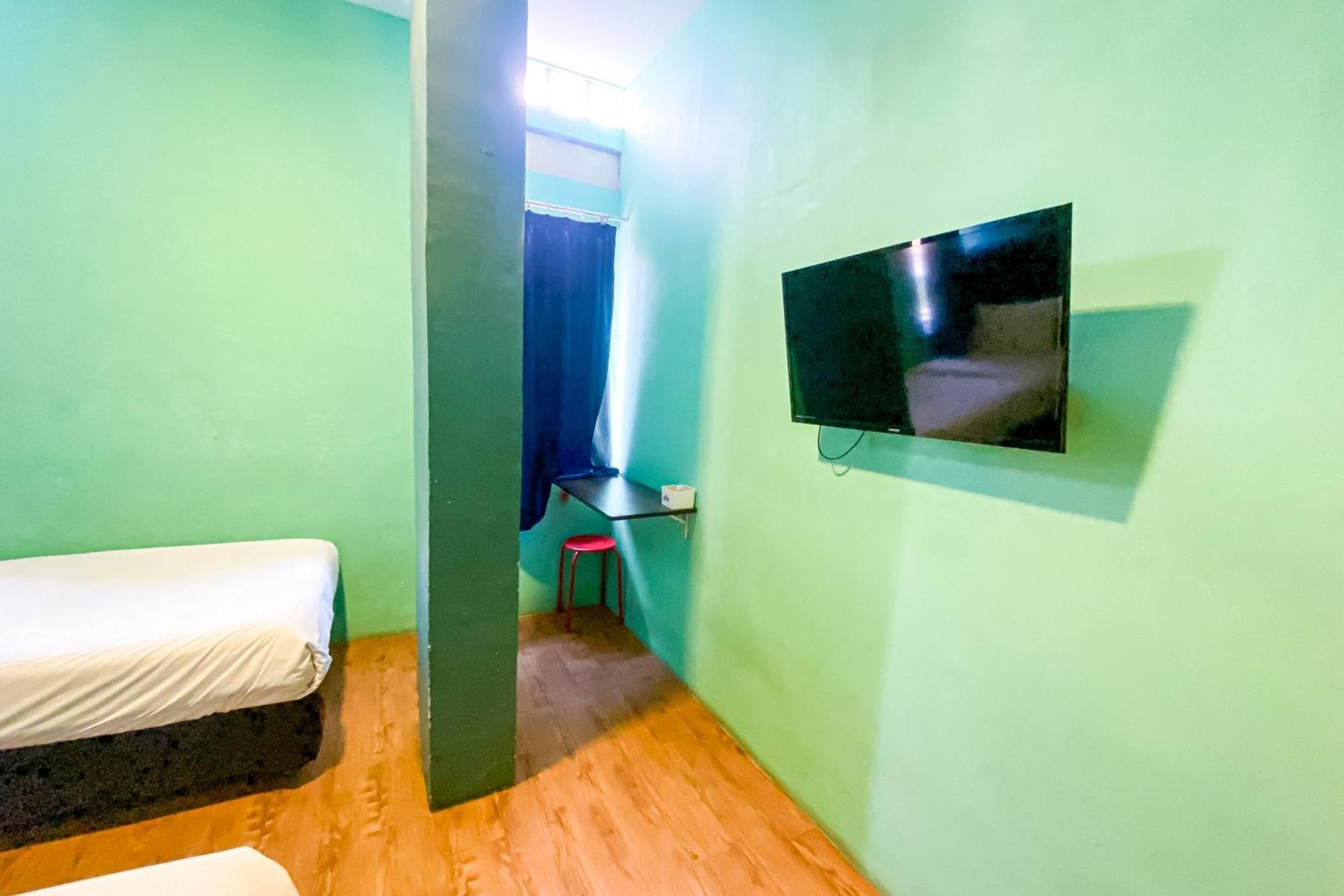 Hotel Reddoorz At Sentosa Jaya Helvetia Medan Zewnętrze zdjęcie