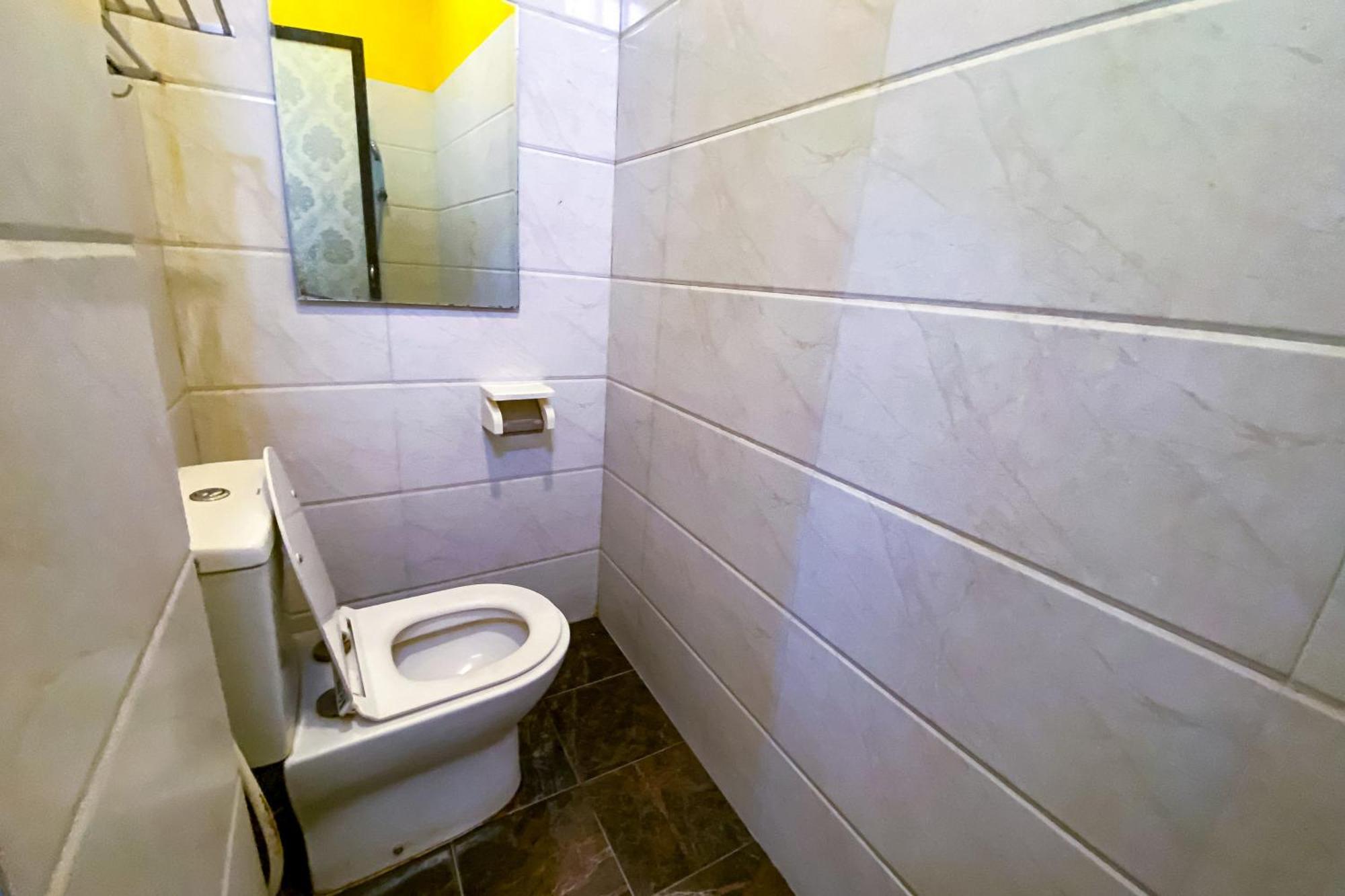Hotel Reddoorz At Sentosa Jaya Helvetia Medan Zewnętrze zdjęcie