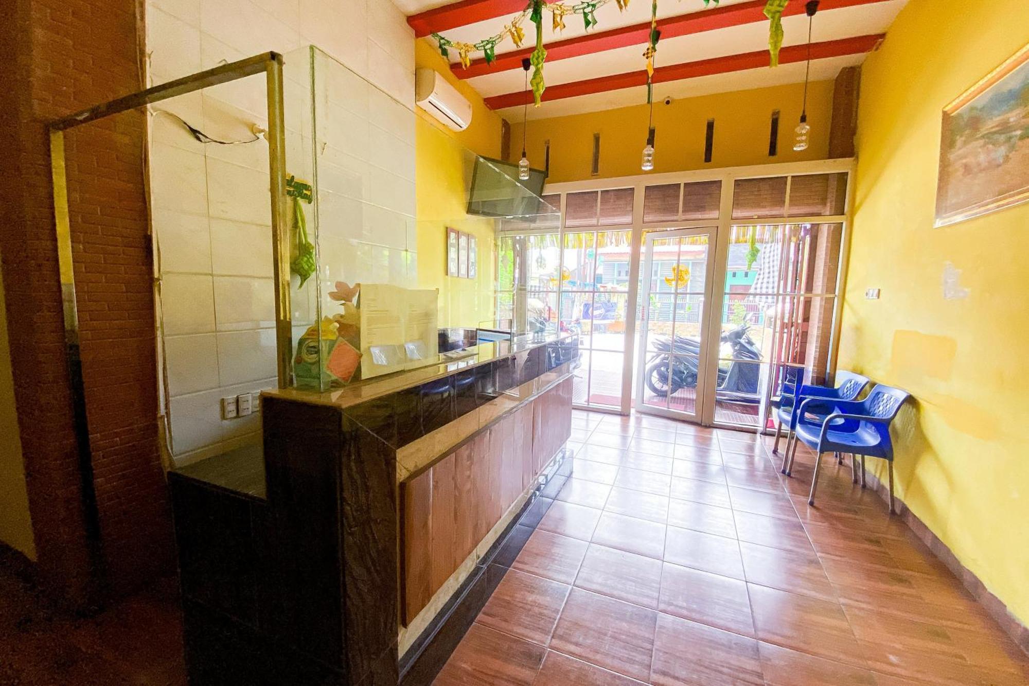 Hotel Reddoorz At Sentosa Jaya Helvetia Medan Zewnętrze zdjęcie